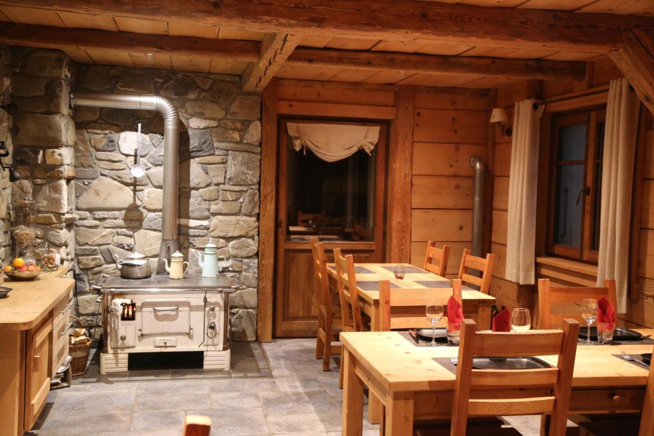 Chez La Fine Bed & Breakfast Les Gets Ngoại thất bức ảnh
